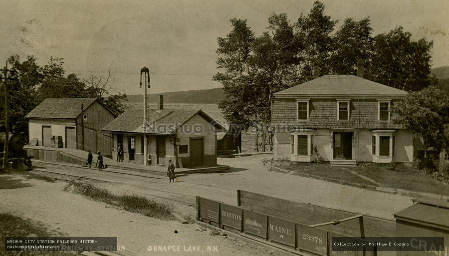 Postcard: Newbury, Railway Station, Sunapee Lake, N.H.